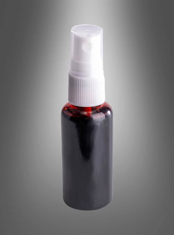 Das „Blutspray Kunstblut 30 ml dünnflüssig“ ist eine kompakte, dunkle Sprühflasche mit weißer Düse und Kappe, die sich perfekt zum Auftragen von dünnflüssigem Kunstblut oder Blutspray eignet, um realistische FX-Latexwunden zu gestalten, die vor einem neutralen Hintergrund mit Farbverlauf dargestellt werden.