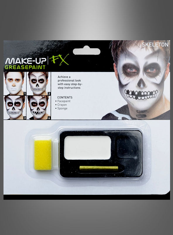 Das „Skelett Make-up Schmink-Set schwarz-weiß“ enthält weiße und schwarze Gesichtsfarbe, einen gelben Schwamm und einen schwarzen Wachsmalstift sowie eine Schritt-für-Schritt-Anleitung und Beispielbilder auf der Verpackung – ideal für Skelett- oder Totenkopf-Schmink-Looks.