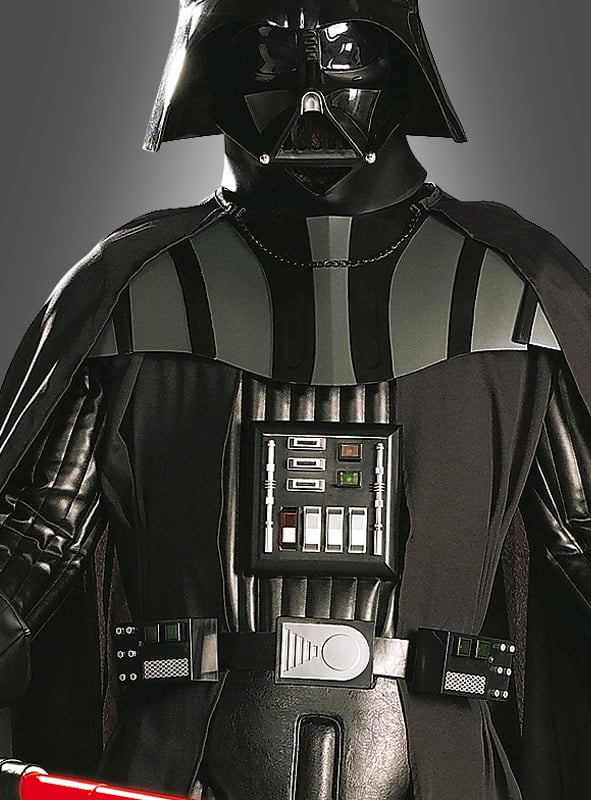 Eine Person, die das STAR WARS Darth-Vader-Kostüm der „Supreme Edition“ trägt, das aus einem detailgetreuen Helm, einer Brustplatte mit Knöpfen, einem schwarzen Umhang und einer strukturierten Rüstung besteht. Dieses Kostüm greift jedes ikonische Detail auf und sorgt so für einen authentischen Auftritt als Sith-Lord.