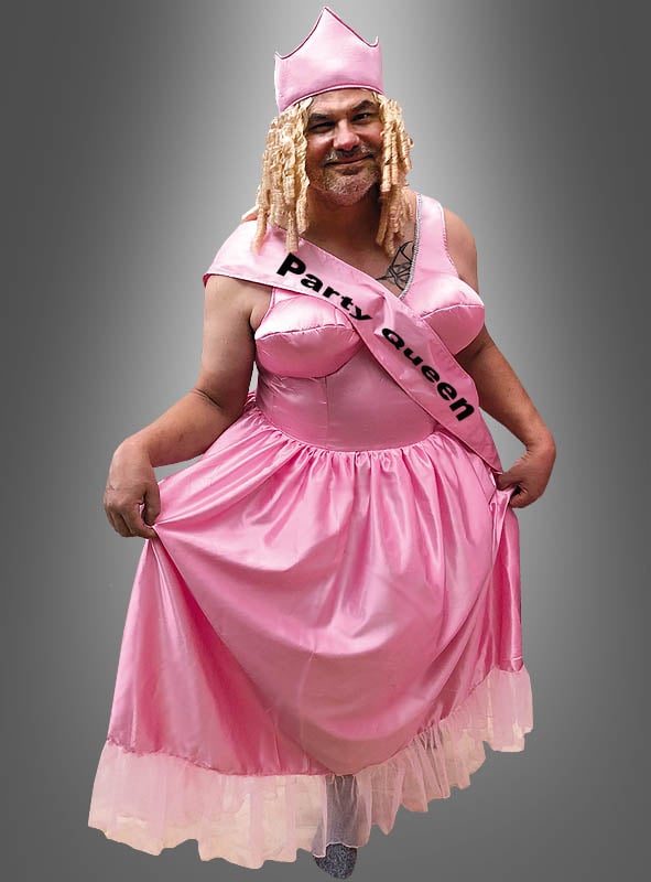 Eine Person, die das rosa „Schönheitskönigin“-Drag-Queen-Kostüm trägt – bestehend aus einem rosa Kleid, einer blonden Perücke, einer Krone und einer Schärpe mit der Aufschrift „Party Queen“ –, posiert vor einem schlichten grauen Hintergrund; ideal für alle, die ein lustiges und auffälliges Drag-Queen- oder Schönheitskönigin-Kostüm suchen.