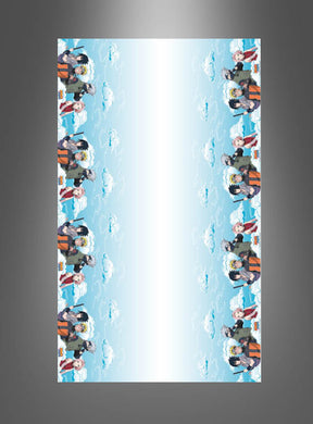 Eine rechteckige Naruto-Tischdecke aus Papier zeigt an beiden Längsseiten Gruppen von Anime-Figuren vor einem hellblauen Himmel mit Wolken und einem strahlend weißen Mittelteil – perfekt zur Dekoration eines Naruto-Kindergeburtstags oder als einzigartiger Artikel für eine Anime-Party.