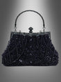 Die schwarze Handtasche im Stil der 20er Jahre mit Pailletten besticht durch aufwendige schwarze Perlenstickerei, kunstvolle Blumenmuster und zarte Perlenstickerei. Diese exquisite Vintage-Abendtasche mit Metallverschluss und dekorativem Henkel wird vor einem grau abgestuften Hintergrund präsentiert und verkörpert perfekt die zeitlose Eleganz der Handtaschen der 20er Jahre.