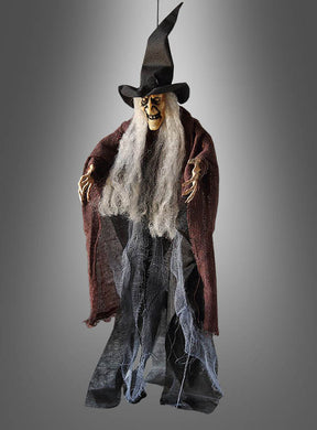 Die „Kleine Hexe Hänge-Deko 45 cm“ ist eine Halloween-Figur in Form einer Hexe mit spitzem Hut, langen grauen Haaren, Skeletthänden und zerlumpter Kleidung – vor grauem Hintergrund sorgt sie für einen echten Blickfang.
