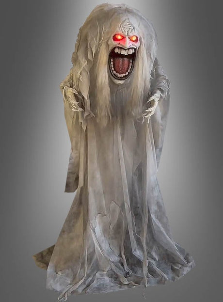 Vor einem grauen Hintergrund steht eine geisterhafte Gestalt mit leuchtend roten Augen, offenem Mund, langen weißen Haaren und einem zerfetzten weißen Gewand. Der „Animierter Geist 160 cm Big Mouth“ ist die perfekte Halloween-Dekoration – eine unheimliche Animatronik-Geisterfigur, die jeder Umgebung eine gespenstische Atmosphäre verleiht.