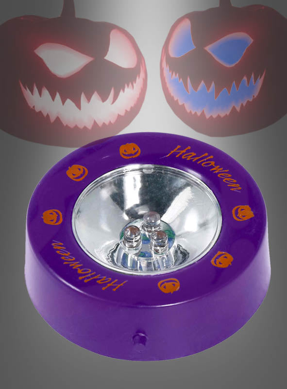 Die LED-Lichterkette „Licht für Deko Kürbis Beleuchtung“ ist eine violette Lichterkette im Halloween-Stil mit Kürbiskopf-Motiven und Halloween-Schriftzügen, ergänzt durch Farbwechsel-Effekte und zwei leuchtende Kürbisköpfe im Hintergrund – ein perfekter Dekoartikel für Ihre gruseligen Feste.
