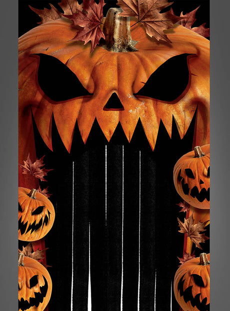 Verleihen Sie Ihrer saisonalen Türdekoration mit der Halloween-Türdekoration „Kürbis“ (145 x 240 cm) eine ganz neue Note: ein großer, geschnitzter Kürbis mit furchteinflößenden Augen und einem gruseligen Mund, vor schwarzem Hintergrund und umgeben von vier kleineren Kürbissen und Herbstblättern – perfekt als auffällige Halloween-Dekoration oder Kürbis-Türverkleidung, um Ihrem Zuhause festliches Flair zu verleihen.