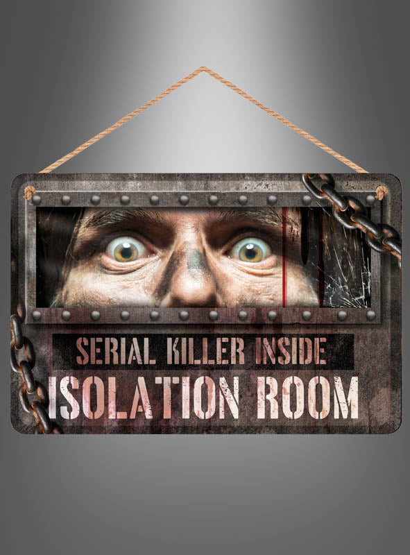 Das Türschild „Serienkiller“ (30 x 20 cm) für Halloween zeigt eine gruselige Aufschrift mit der Aufschrift „Serienkiller im Isolationsraum“, wobei die weit aufgerissenen Augen eines Mannes durch ein von Metall und Ketten umrahmtes Fenster blicken. Dieses gruselige Türschild ist die perfekte Halloween-Dekoration, um Ihren Gästen schon beim Herankommen einen Schauer über den Rücken laufen zu lassen.