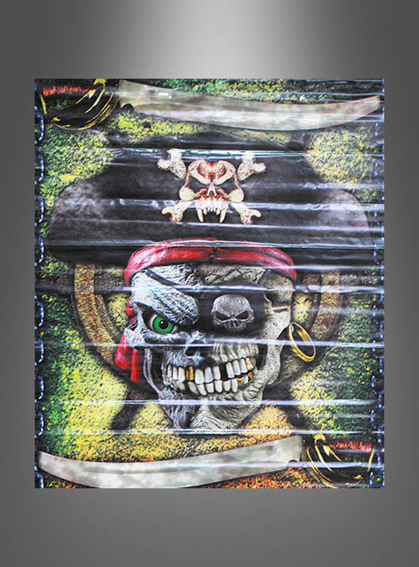 Das „Farbige Piratenbanner“ im Format 120 x 55 cm besticht durch eine farbenfrohe Illustration eines Piratentotenkopfs mit einem Hut mit Totenkopf-Motiv, einem goldenen Ohrring, einem roten Bandana, einer Augenklappe und vier gekrümmten Schwertern in den Ecken und ist die ideale Wahl für jede Wanddekoration oder eine ausgelassene Piratenparty.
