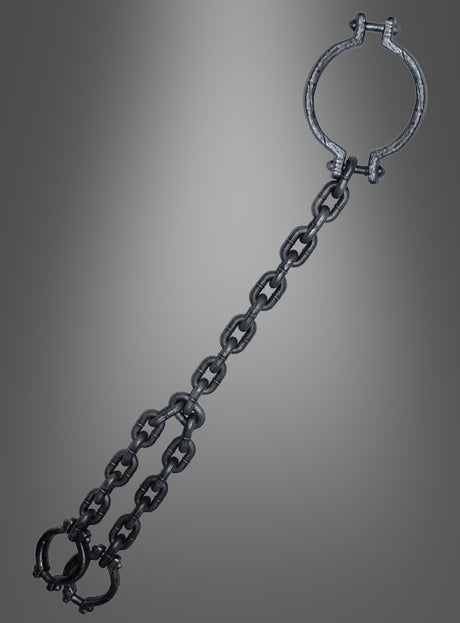 „Jumbo Ketten Fessel“ in Metalloptik mit Verbindungsketten, bestehend aus einem großen Halsband und zwei kleineren Handfesseln, präsentiert auf einem schlichten grauen Hintergrund – ideal als Kettenfesseln für deinen nächsten Junggesellenabschied oder dein Karnevalskostüm.
