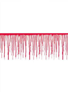 Eine gerade Linie aus roter Flüssigkeit tropft vor weißem Hintergrund nach unten und erweckt den Anschein von herabtropfender Farbe oder Blut – damit ist die „Blutige Wandbordüre Deko 610 x 30 cm“ die perfekte Ergänzung für Ihre nächste Horrorparty-Dekoration oder als gruselige Halloween-Wanddekoration.