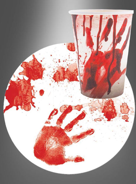 Eine weiße Tasse und eine runde Fläche, beide mit roten, verspritzten Handabdrücken und blutähnlichen Flecken auf einem grauen Hintergrund mit Farbverlauf verziert – perfekt als Halloween-Tischdekoration mit den 6 Stück magnetischen, blutigen Untersetzern.