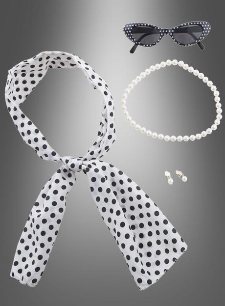 50er-Jahre-Kostüm-Set für Damen, bestehend aus einem gepunkteten Kopftuch, einer Perlenkette, passenden Perlenohrringen und einer schwarzen Cat-Eye-Sonnenbrille mit weißen Punkten, präsentiert vor grauem Hintergrund – das perfekte Accessoire-Ensemble für deine nächste 50er-Jahre-Mottoparty oder als stilvolles Rockabilly-Kostüm.