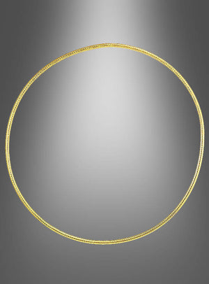 Ein 60 cm großer Ballonbogen-Dekoring in Gold ist mittig auf einem gleichmäßigen grauen Hintergrund mit Farbverlauf platziert und wird oben durch einen dezenten Spotlichteffekt hervorgehoben, wodurch er sich perfekt als elegante Partydekoration oder als Grundlage für ein kreatives Arrangement mit Ballonbogen-Dekoringen eignet.