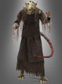 Eine Person in einem zerlumpten braunen Gewand trägt die animatronische Figur „Mutierte Ratte“ (155 cm) – ein großes, bedrohlich wirkendes Rattenkostüm mit leuchtenden Augen, scharfen Zähnen, Krallen und einem langen Schwanz –, die vor einem schlichten Hintergrund mit Farbverlauf posiert; diese beeindruckende lebensgroße Figur eignet sich perfekt als Halloween-Dekoration.