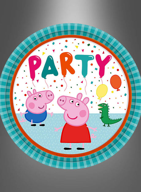 Auf diesen runden, 22,8 cm großen „Peppa Wutz Party“-Papptellern stehen Peppa Pig und George unter einem farbenfrohen „PARTY“-Schriftzug, umgeben von Luftballons, Konfetti und einem grünen Spielzeugdinosaurier. Jeder Teller ist mit einem blau karierten Rand verziert – perfekt für jeden Kindergeburtstag oder jede festliche Feier. Dieses Set enthält 8 Teller.