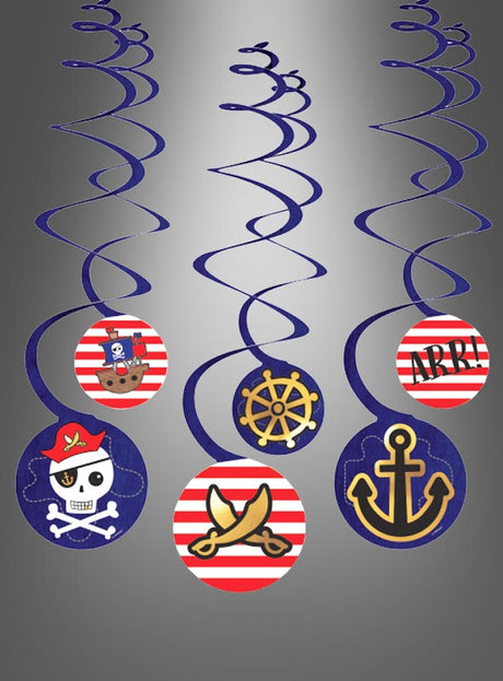 Sechs hängende Piraten-Dekorationen im Wirbel-Design mit Motiven wie einem Piratenschiff, einem Steuerrad, dem Schriftzug „ARRR“, einem Totenkopf, gekreuzten Schwertern und einem Anker auf rot-weiß gestreiftem Hintergrund – perfekt als 6er-Set „Swirl Piratendeko“ für deine nächste Piratenparty!.