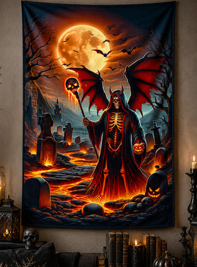 Verwandeln Sie Ihren Raum mit dem „Dämon in Hölle UV-Wandbild“ (100 x 185 cm), einem abwaschbaren Wandbild, das einen Dämon inmitten einer feurigen Hölle zeigt. Perfekt als Halloween-Dekoration oder als auffälliges Teufel-Wandbild: Seine markanten Details – eine bedrohliche Gestalt, Vollmond, Fledermäuse und Kürbislaternen – sorgen für ein auffälliges Kunstwerk, das bereits bei normaler Beleuchtung beeindruckt und dank seines UV-Effekts besonders gespenstisch wirkt.