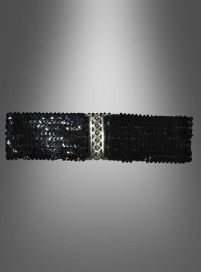 Ein rechteckiges Accessoire mit schwarzen Pailletten, das an den Stil der 80er-Jahre-Accessoires angelehnt ist, mit dem Titel „Pailletten-Gürtel für die Taille“, mit einem silbernen Mittelstreifen und vor einem grau verlaufenden Hintergrund.