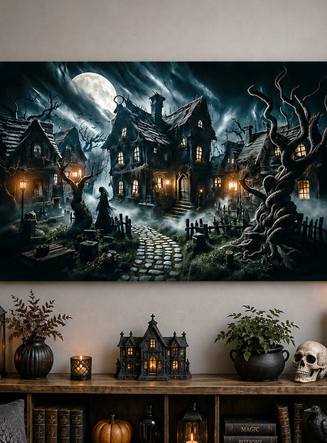 Verwandeln Sie Ihren Raum zu Halloween mit dem „Gruseligen Dorf 150 x 240 cm Fotohintergrund, waschbar“ – einer gespenstischen Szene mit schiefen Häusern, leuchtenden Fenstern, verdrehten Bäumen und einem strahlenden Vollmond. Präsentieren Sie diese unheimliche Dorfszene über einem Regal mit Kerzen, Pflanzen und festlicher Halloween-Dekoration, um die ultimative gruselige Atmosphäre zu schaffen.
