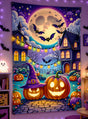 Verwandeln Sie Ihren Raum mit der kinderfreundlichen Halloween-Stadt-Fotowand (120 x 185 cm), die ein farbenfrohes Bild aus leuchtenden Kürbislaternen, fliegenden Fledermäusen, einem strahlenden Vollmond und festlich geschmückten Häusern zeigt. Veredelt mit Lichterketten und UV-aktiven Akzenten, die unter Schwarzlicht leuchten, eignet sich dieses auffällige Stück perfekt als Kinder-Wanddekoration oder als Halloween-Fotowand und verleiht jedem Raum eine zusätzliche Portion gruseligen Spaßes.