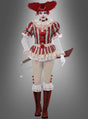 Im „Böser Clown“-Damenkostüm, bestehend aus einem rot-beige gestreiften Clownanzug mit roten Stiefeln, Rüschenkragen und roter Perücke, dazu dramatisches Make-up und ein großes Spielzeugmesser mit einer Kette und einer Kugel – perfekt für alle, die an diesem Halloween einen wirklich gruseligen Eindruck hinterlassen möchten.
