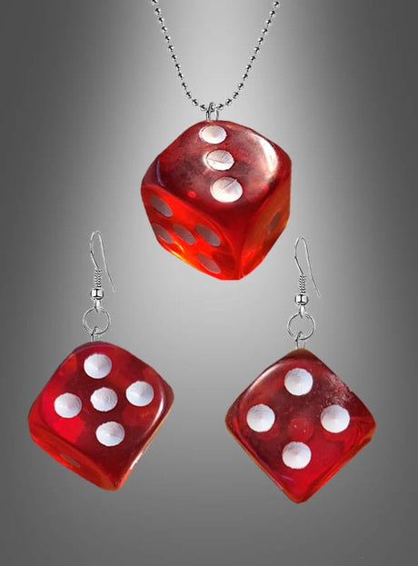 Casino-Schmuck: Würfelkette und Ohrringe: Rote Würfelkette und passende Ohrringe mit weißen Punkten, präsentiert vor einem grauen Hintergrund mit Farbverlauf. Dieses stilvolle Set ist ideal, um deinem Outfit eine verspielte Note zu verleihen oder dein Las-Vegas-Kostüm mit auffälligen Würfel-Ohrringen zu vervollständigen.