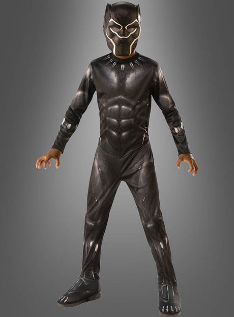 Ein Kind, das das klassische Black-Panther-Kostüm für Kinder trägt – komplett mit Maske –, steht vor einem schlichten grauen Hintergrund. Dieses elegante Marvel-Kostüm greift den ikonischen Look des Superheldenanzugs auf und ist perfekt für junge Fans.