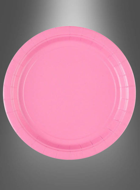Ein zentriertes 8er-Pack einfarbiger Pappteller (22,8 cm) in schlichtem Rosa wird vor einem grauen Hintergrund mit Farbverlauf dargestellt und setzt einen schlichten, aber dennoch lebendigen Akzent bei Ihrem Partyzubehör und Einweggeschirr – den unverzichtbaren Party-Utensilien.