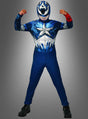 Eine Person, die das „Captain America Venomized Kinderkostüm“ trägt – ein blaues, weißes und rotes Superhelden-Outfit mit einem Stern auf der Brust und einem maskierten Helm – posiert mit angespannten Muskeln vor einem schlichten grauen Hintergrund, was es zur idealen Wahl als Superhelden-Kostüm für Kinder oder für Fans macht, die nach einem auffälligen „Captain America Venomized“-Kostüm suchen.