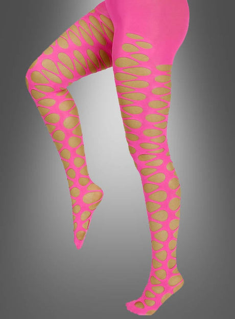 Eine Person präsentiert die „Strumpfhose mit Lochmuster im 80er-Jahre-Stil“ – eine knielange, leuchtend pinkfarbene Strumpfhose mit auffälligen ovalen Neon-Ausschnitten an den Seiten – im klassischen 80er-Jahre-Stil, während sie auf einem Bein vor einem grauen Hintergrund mit Farbverlauf steht.