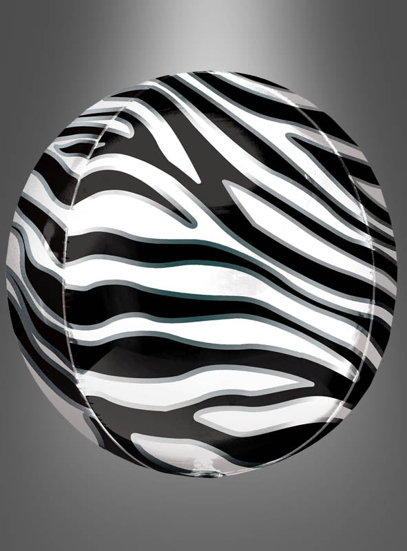 Ein Zebra-Folienballon „Orbz“ in Kugel- oder Scheibenform mit einem auffälligen schwarz-weißen Zebrastreifenmuster wird vor einem grauen Farbverlaufshintergrund präsentiert und sorgt so für eine auffällige Partydekoration für jede Feier.
