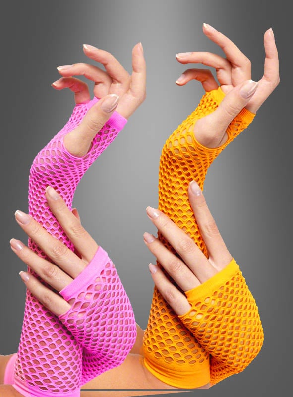 Zwei Hände, die „Netzhandschuhe Armstulpen Neon 80er“ trugen – eine in Rosa und eine in Orange –, posierten anmutig vor einem grauen Hintergrund mit Farbverlauf – perfekt, um jedes 80er-Kostüm abzurunden.