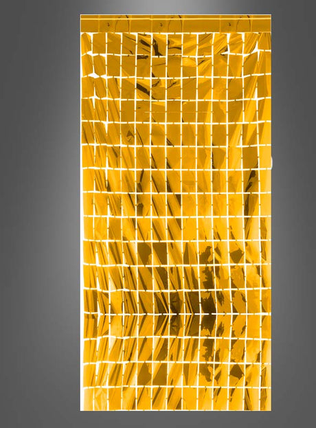 Eine rechteckige Platte aus der „Party Deko Vorhang Hintergrundfolie 100 x 200 cm“, deren reflektierende goldene Oberfläche durch feine weiße Linien in ein Raster unterteilt ist, fängt den schillernden Effekt metallischer Dekorationen ein und hebt sich elegant von einem schlichten grauen Hintergrund ab.