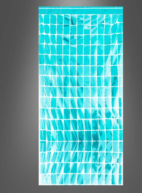 Eine stilvolle Partydekorations-Hintergrundfolie im Format 100 x 200 cm mit einem rechteckigen Raster aus durchscheinenden türkisfarbenen Feldern, die von weißen Linien durchzogen sind, sowie verschiedenen Blautönen auf einem grau verlaufenden Hintergrund, ergänzt durch Akzente aus Effektfolie mit Metallic-Effekt für einen dezenten Schimmer.