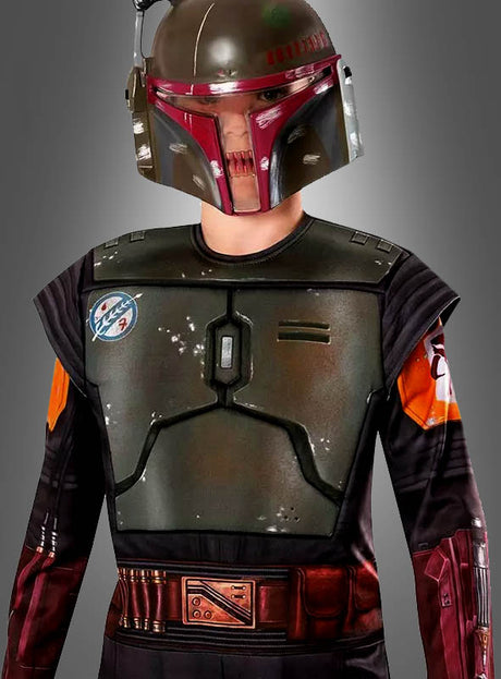 Ein Kind in einem Boba-Fett-Kostüm für Kinder aus „Star Wars“, komplett mit Helm und detailreicher Rüstung, steht vor einem schlichten grauen Hintergrund – ideal für jeden jungen Fan, der gerne in die Rolle seines Lieblings-Mandalorianers schlüpfen möchte.
