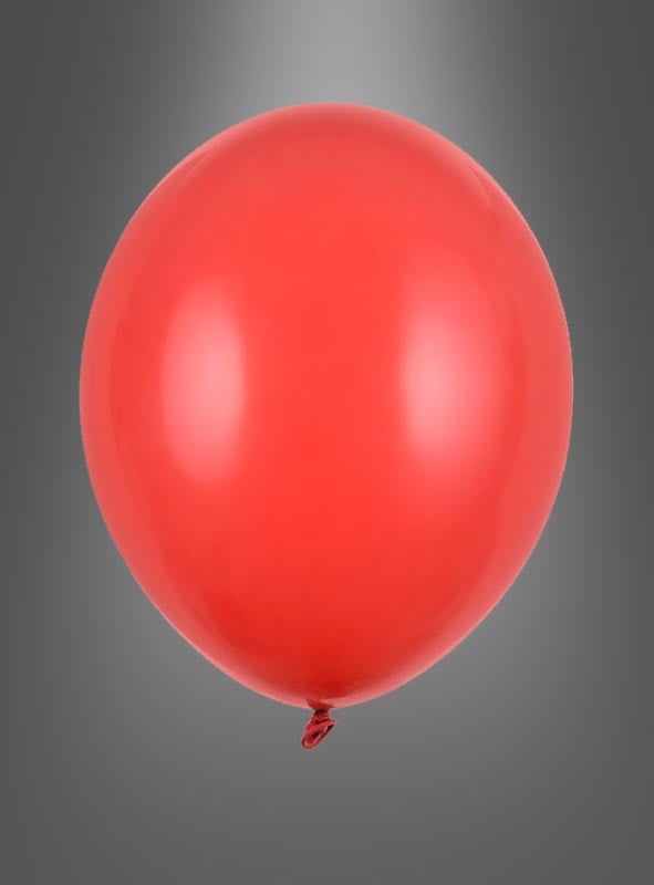Ein einzelner Ballon der Serie „Premium Luftballons in Pastellfarben“ in Rot, der vor einem einfarbigen grauen Hintergrund mit Farbverlauf schwebt.